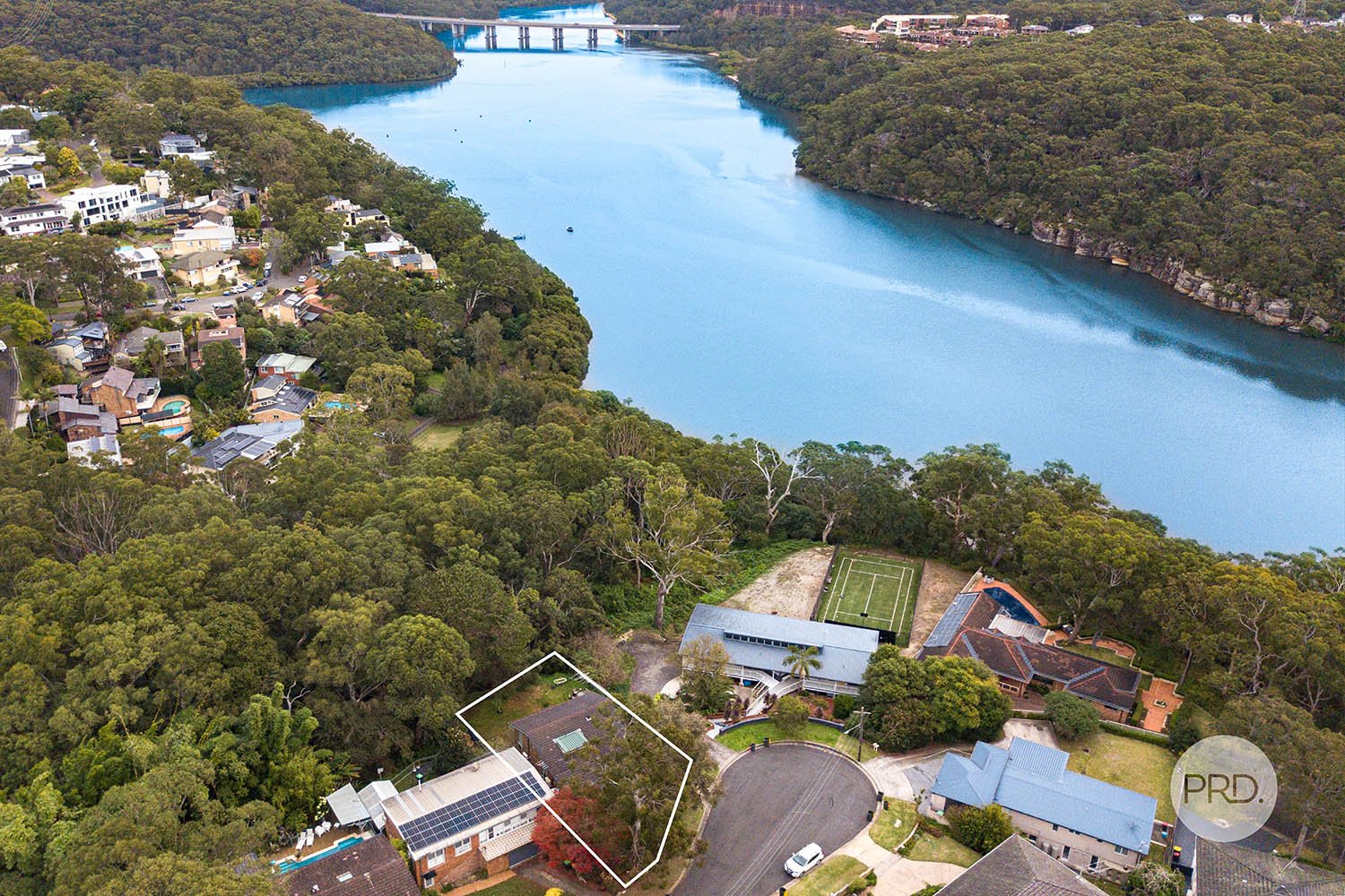 35 Grandview Crescent LUGARNO 17