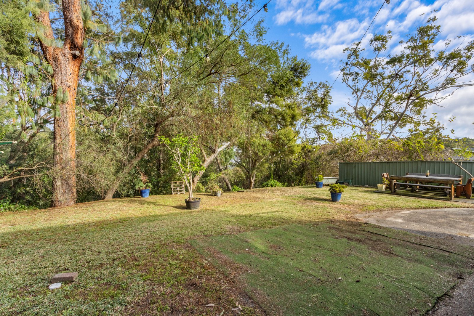 35 Grandview Crescent LUGARNO 18