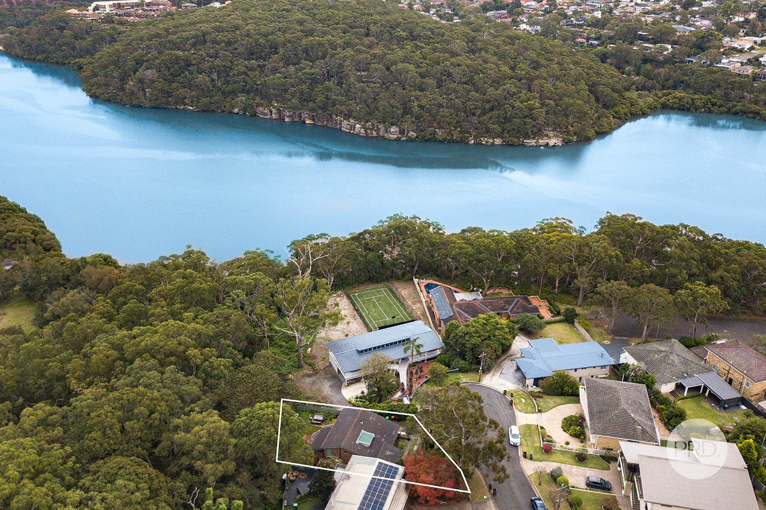 35 Grandview Crescent LUGARNO 19