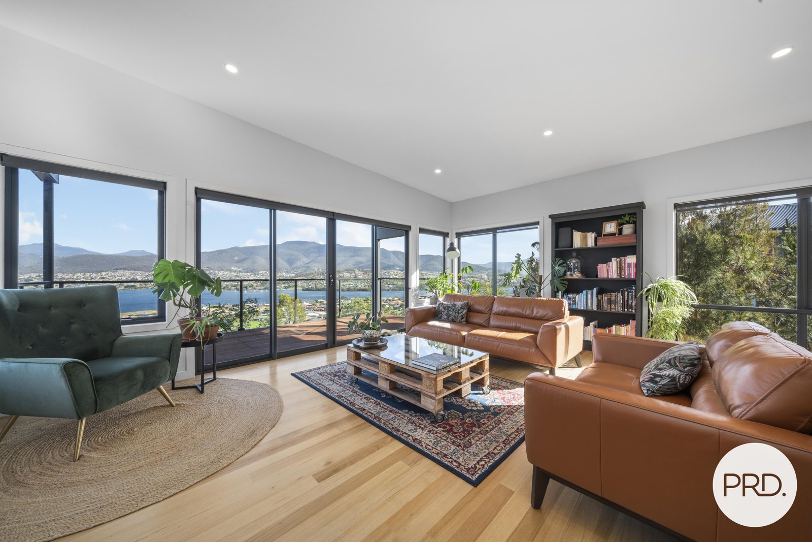 35 Grevillea Avenue OLD BEACH 3