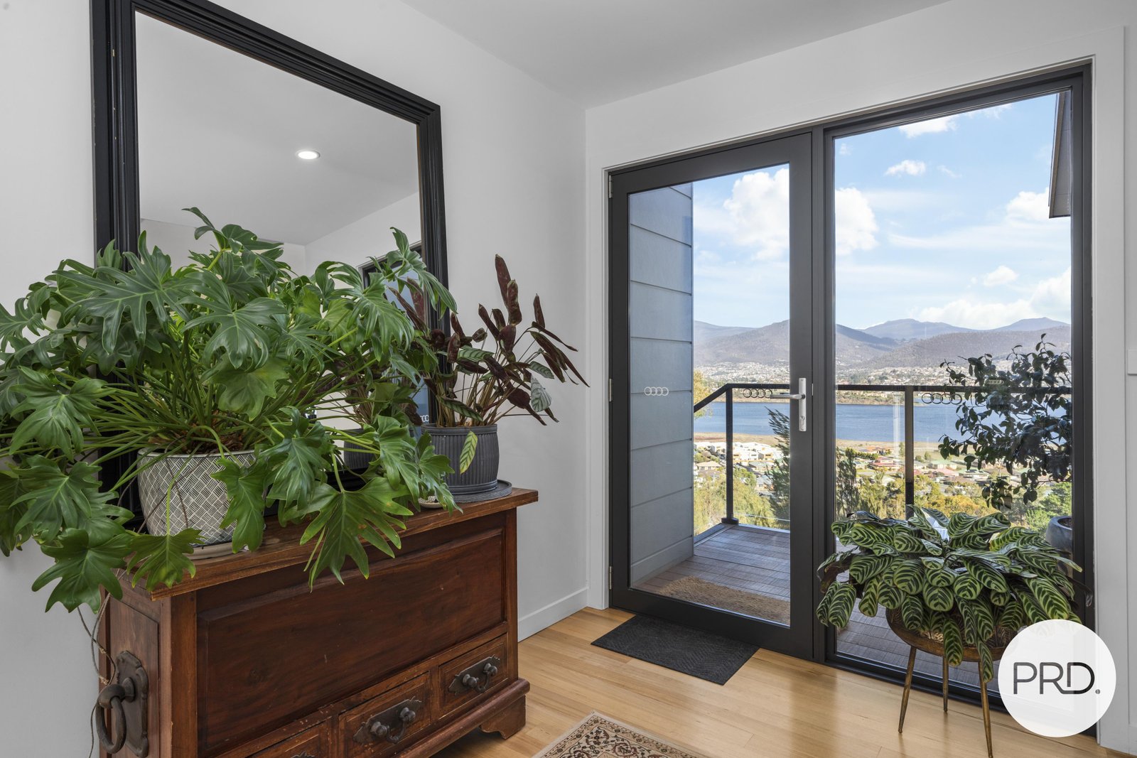 35 Grevillea Avenue OLD BEACH 6