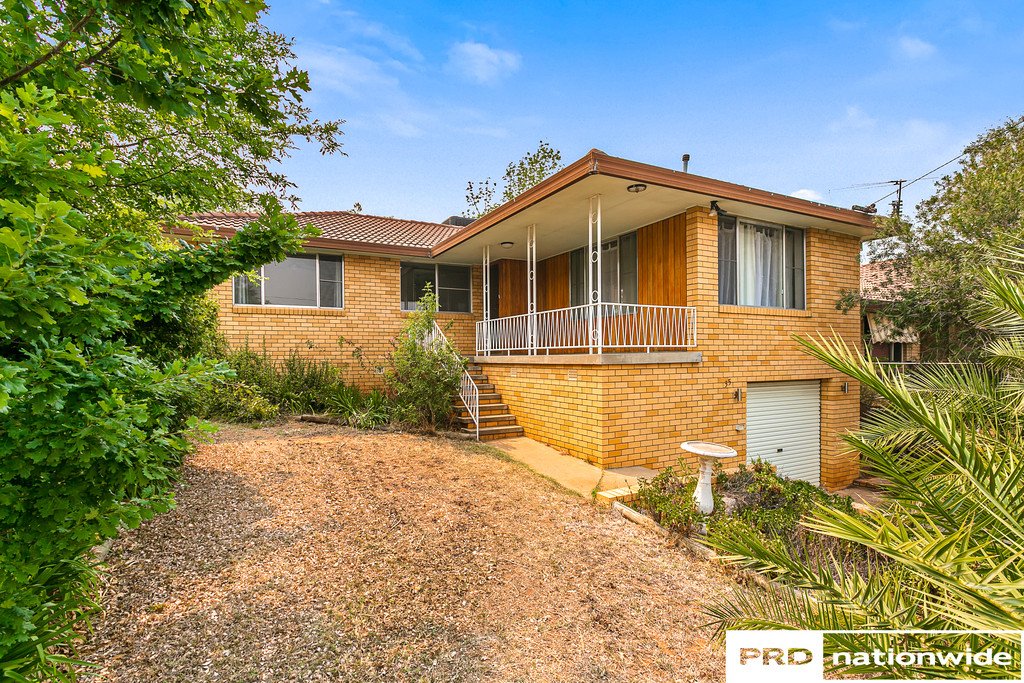 35 Hall Street TAMWORTH 2