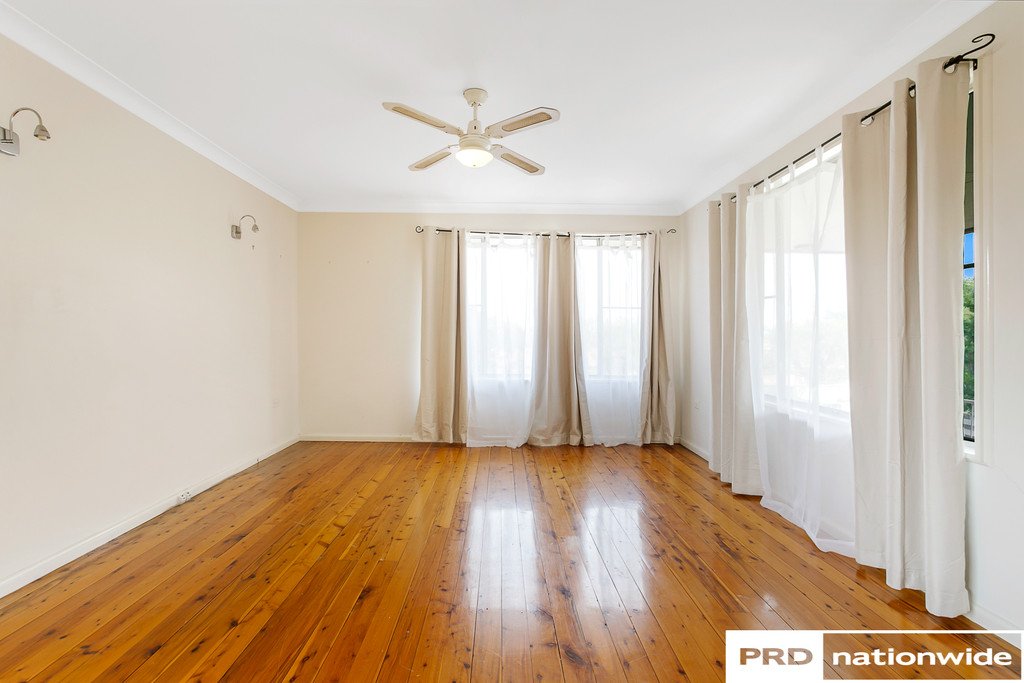 35 Hall Street TAMWORTH 6