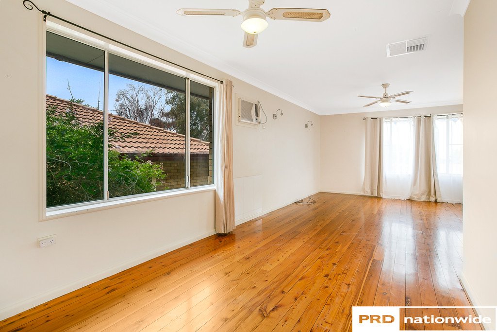 35 Hall Street TAMWORTH 8