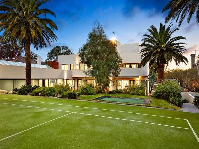 Real Estate and Property in 35 Hampden Road, Armadale, VIC