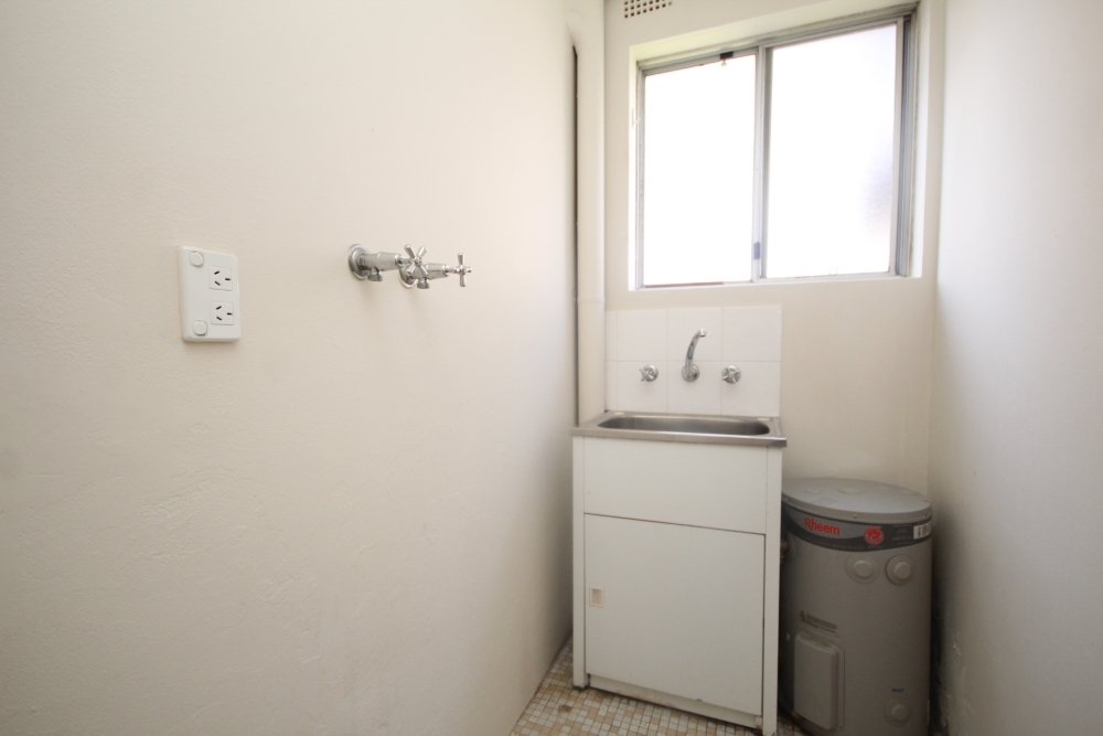 3/5 Harnett Avenue MARRICKVILLE 6