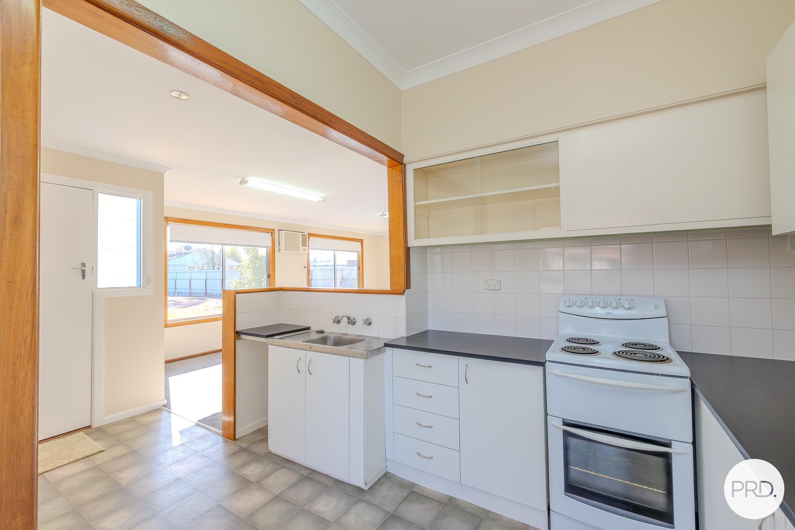 35 Helena Street WENTWORTH 8