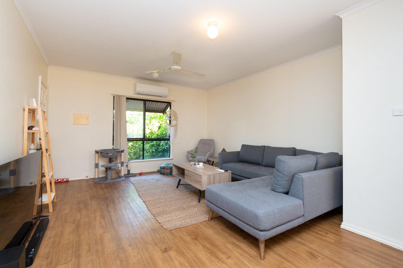 3/5 Herbert Street DJUGUN 10