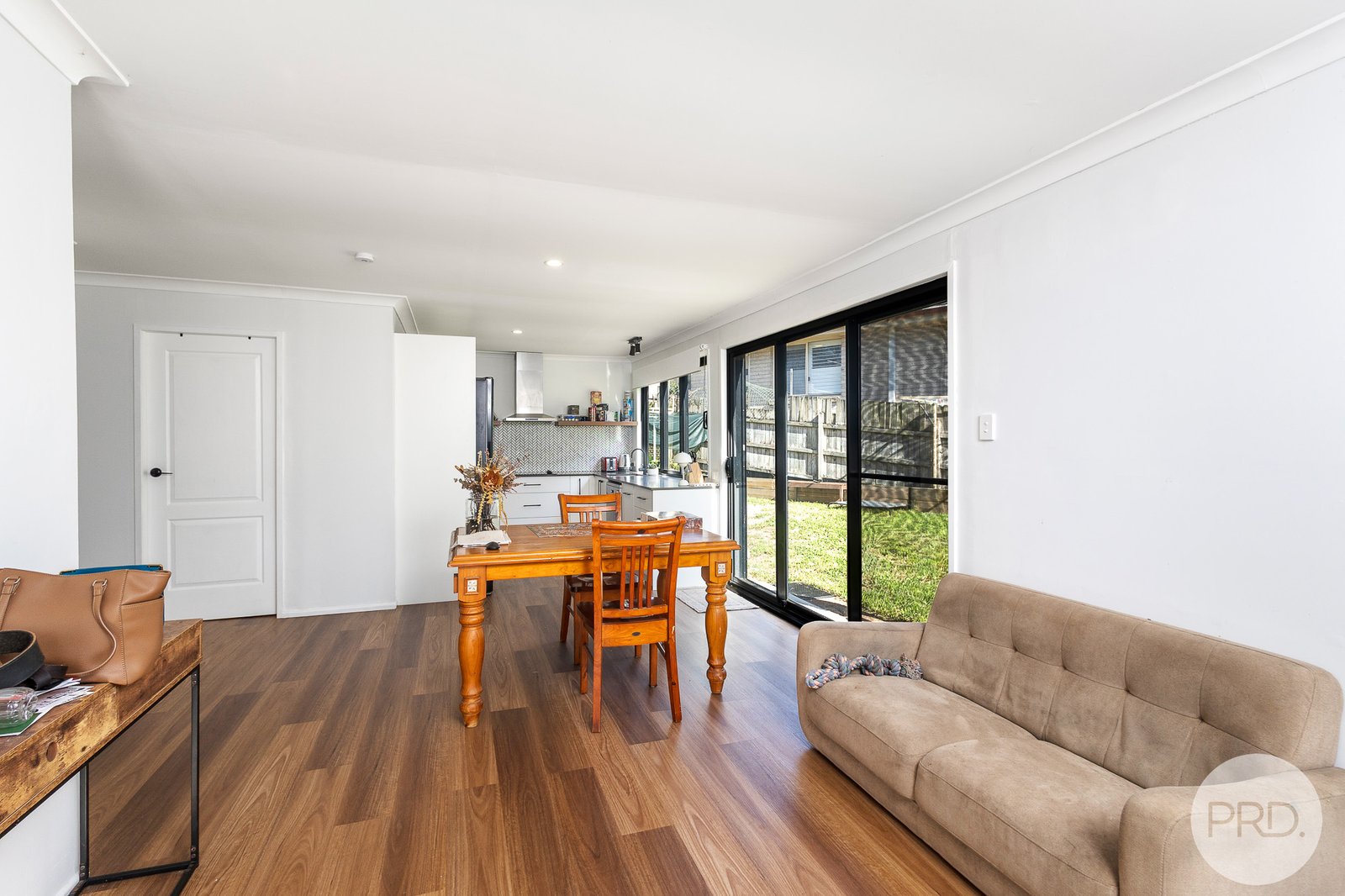 35 James Scott Crescent LEMON TREE PASSAGE 10