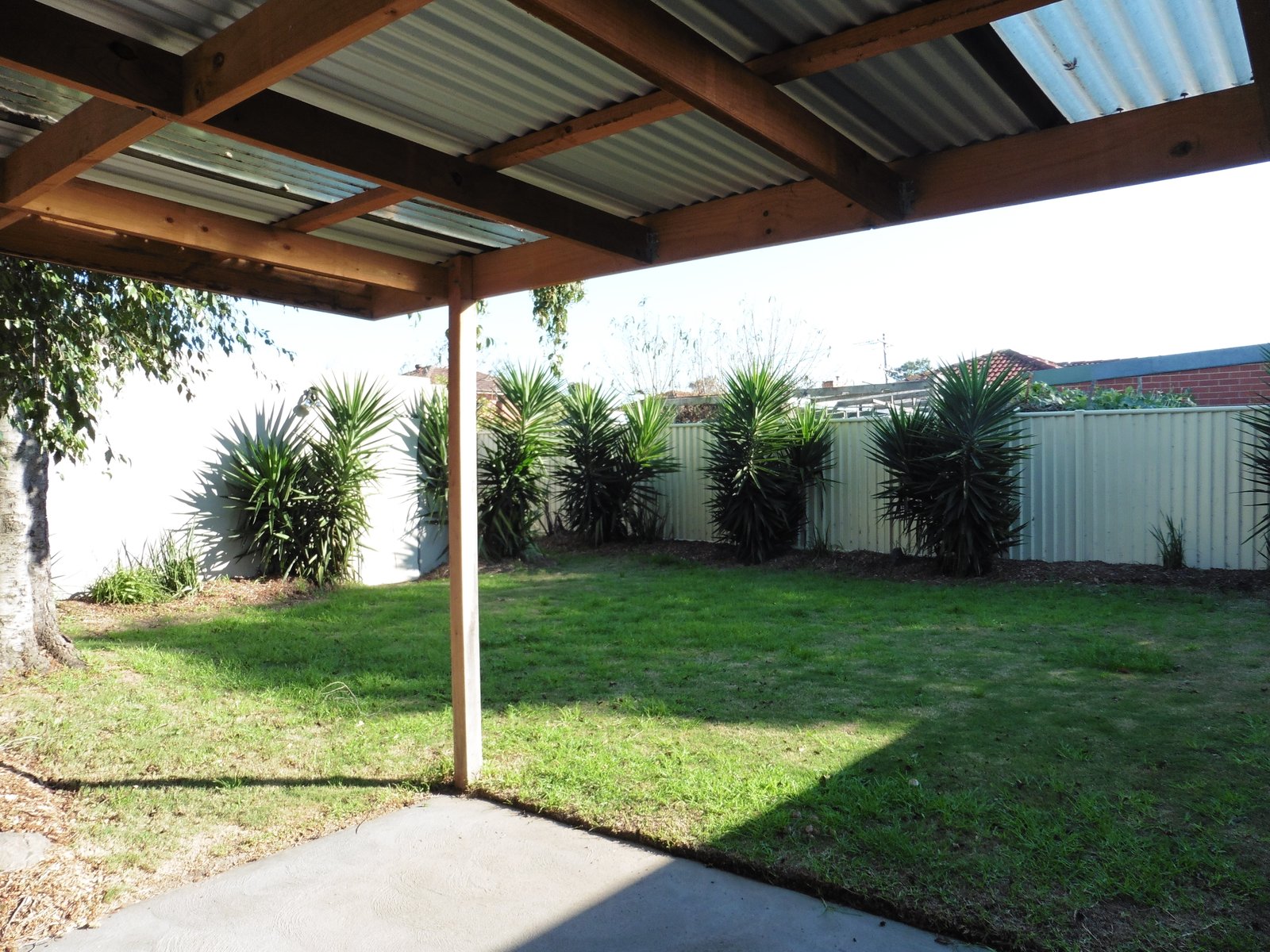 Gallery: 35 Kardinian Avenue