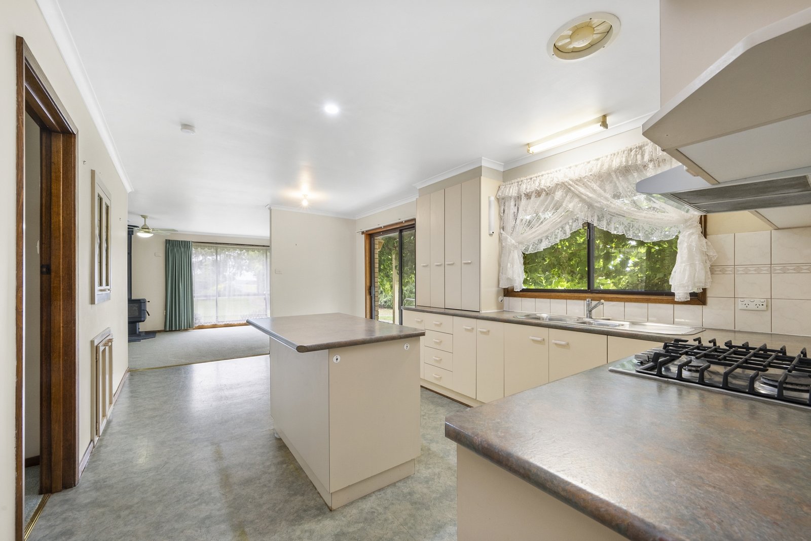 Gallery: 35 Kennedys Road