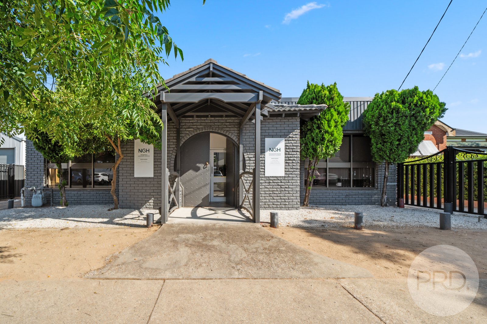 35 Kincaid Street WAGGA WAGGA 2