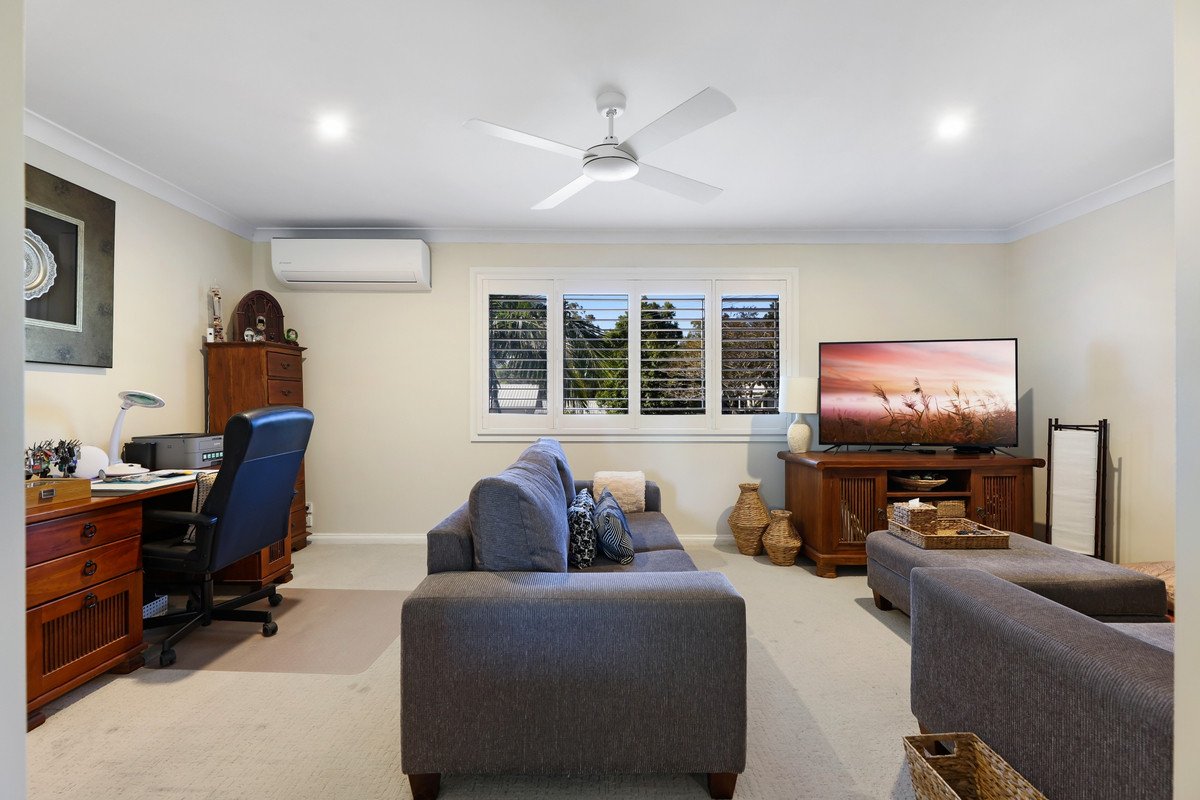 35 Ladds Ridge Road BURLEIGH HEADS 17