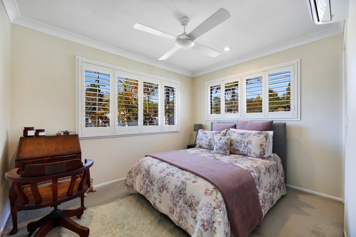 35 Ladds Ridge Road BURLEIGH HEADS 19