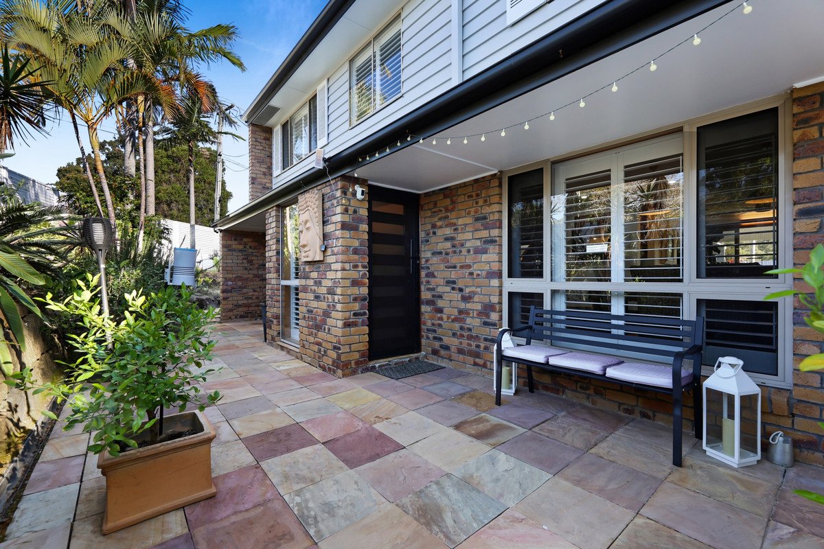 35 Ladds Ridge Road BURLEIGH HEADS 22