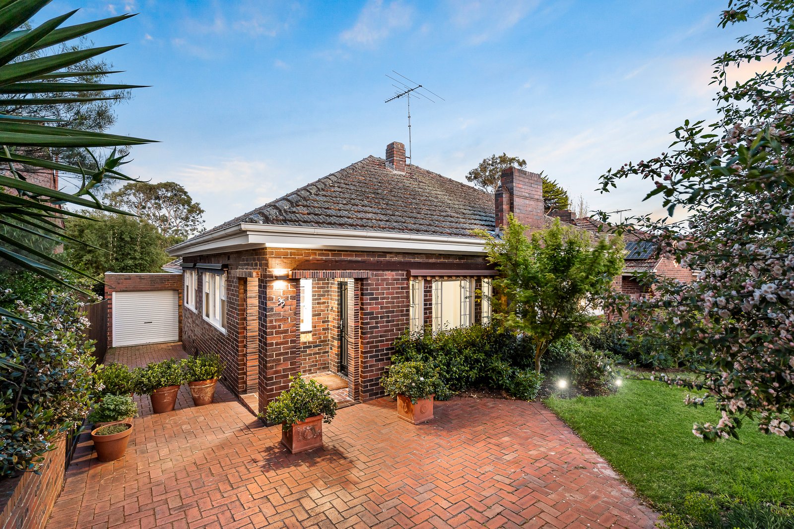 35 Lansell Crescent, Camberwell, 3124