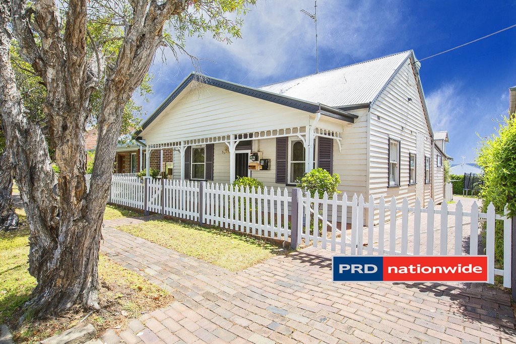 35 Lemongrove Road PENRITH 1