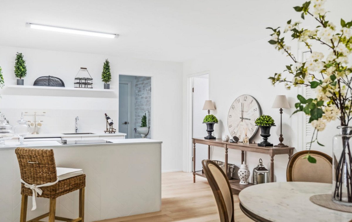 3/5 Lind Avenue Palm Beach 3