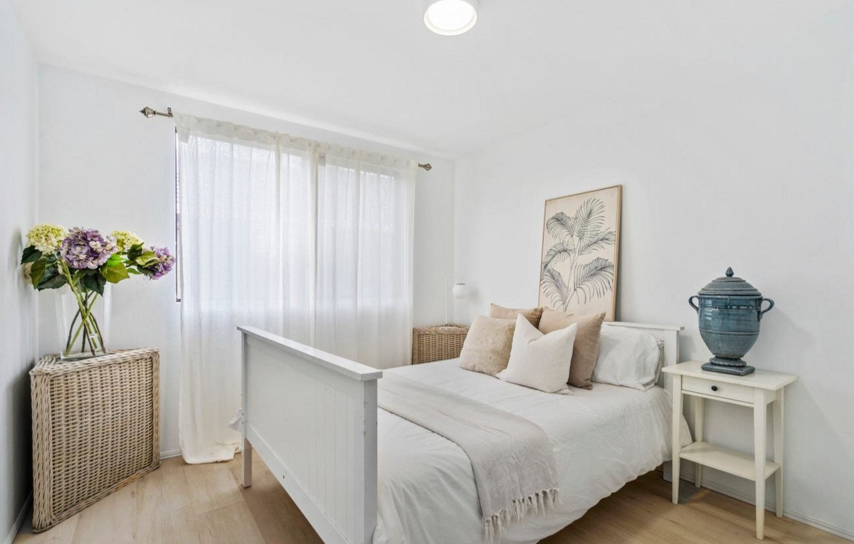 3/5 Lind Avenue Palm Beach 8