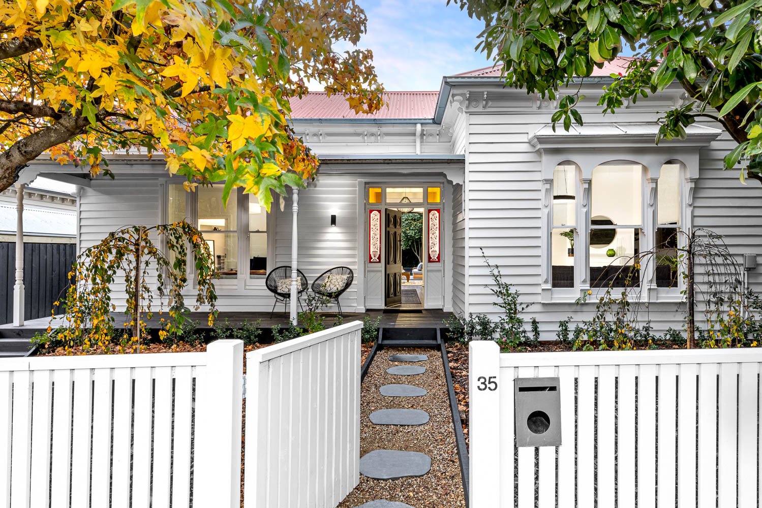 Gallery: 35 Loch Avenue