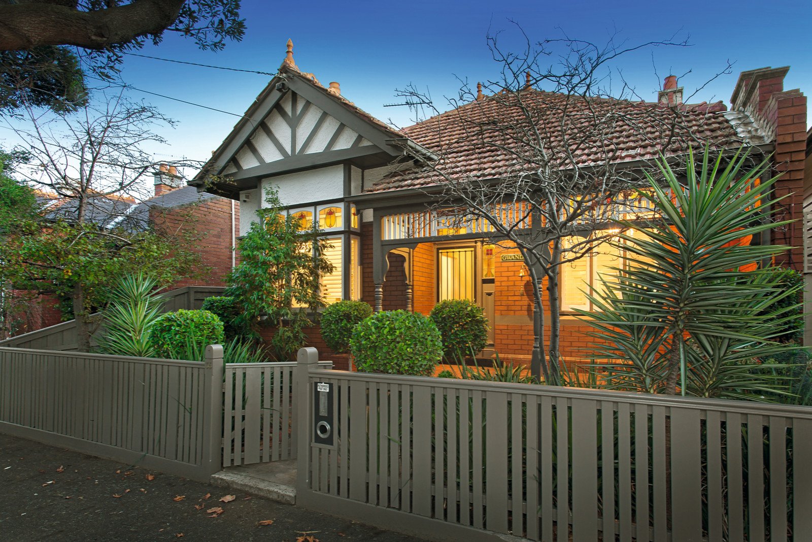 35 Longmore Street, St Kilda West, VIC