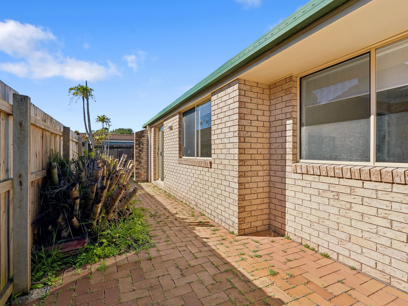 3/5 Lorien Way KINGSCLIFF 16