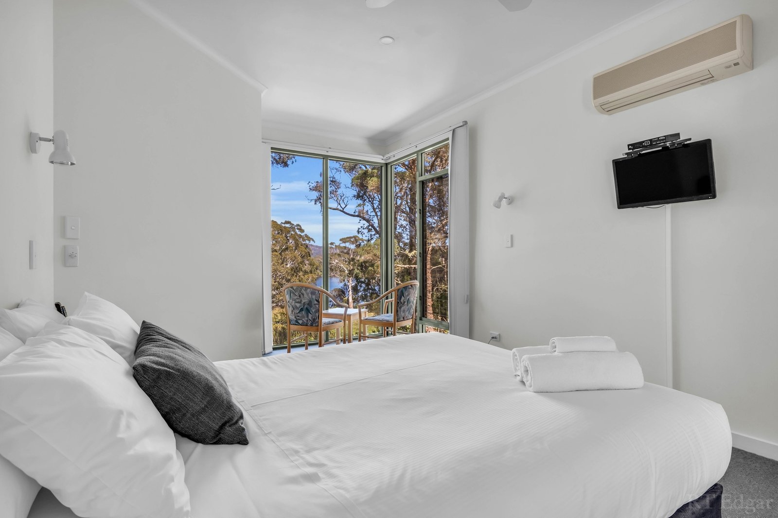 Real Estate and Property in 35 Macdonald Street, Gipsy Point, VIC