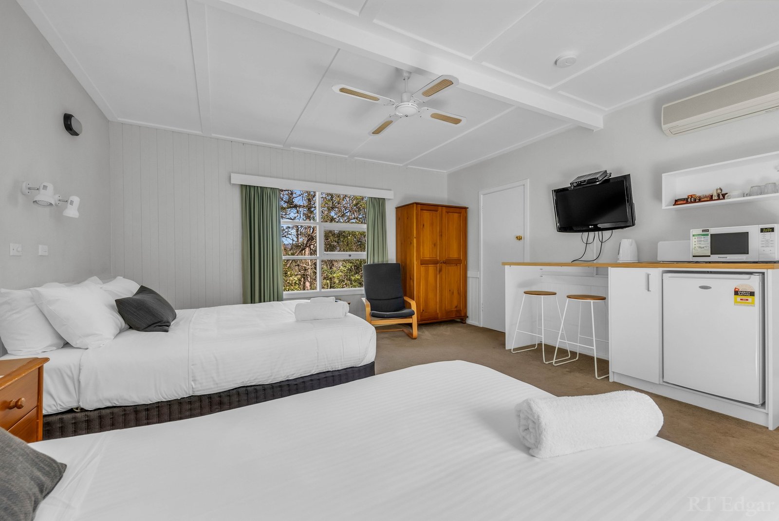 Real Estate and Property in 35 Macdonald Street, Gipsy Point, VIC