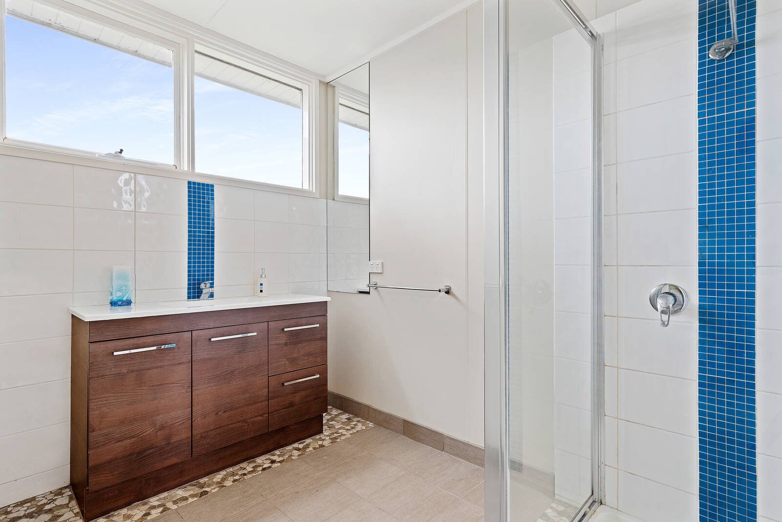 Real Estate and Property in 35 Macfarlan Avenue, Blairgowrie, VIC