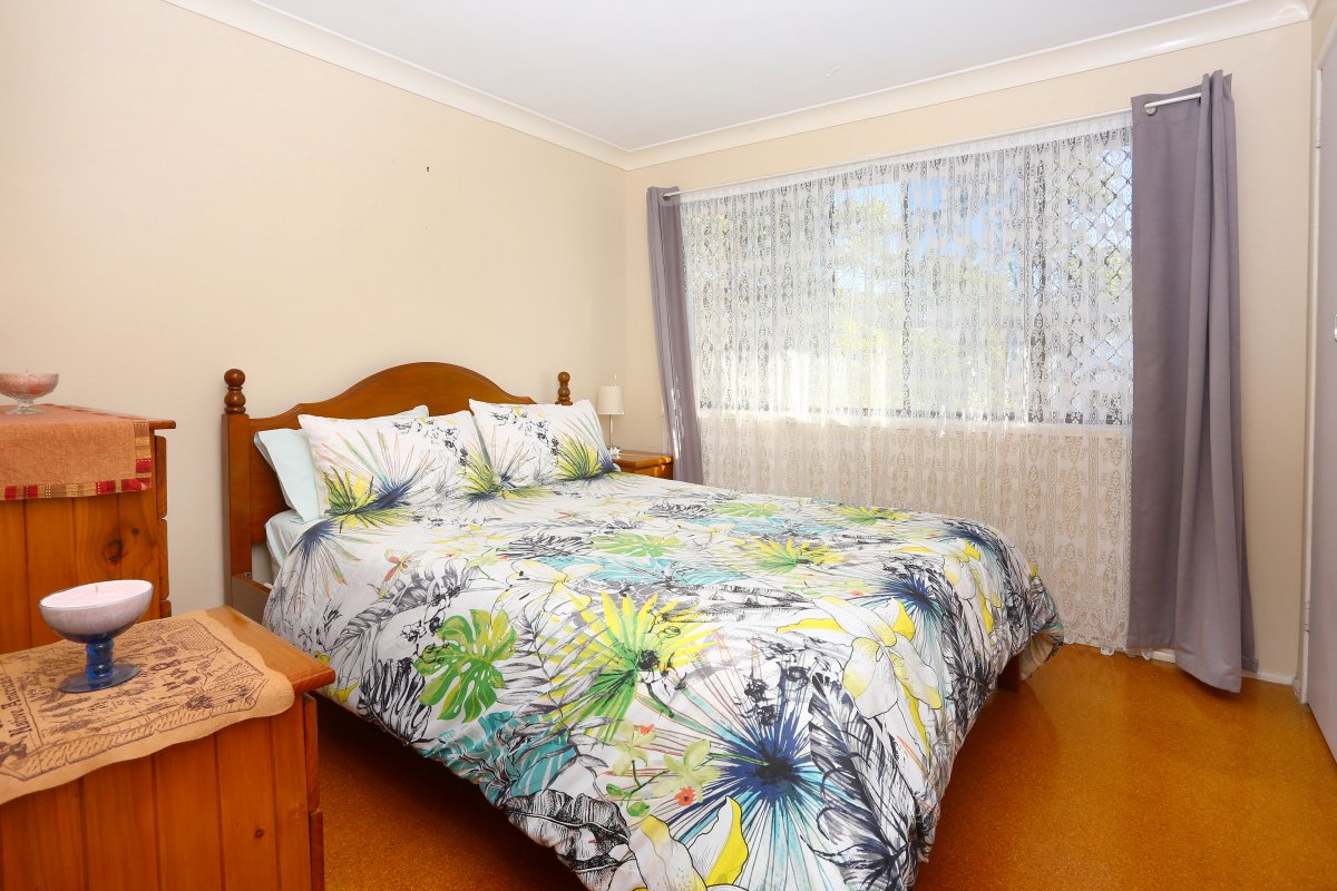 35 Macquarie Avenue MOLENDINAR 11