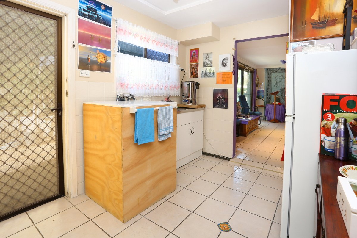 35 Macquarie Avenue MOLENDINAR 17