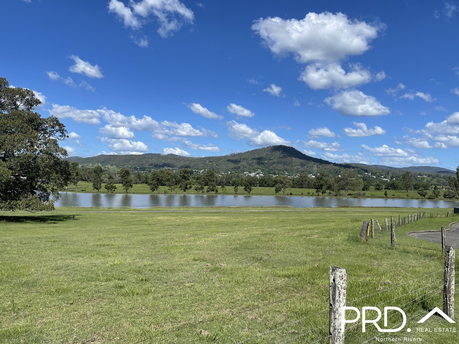 35 Marwick Street GENEVA 2