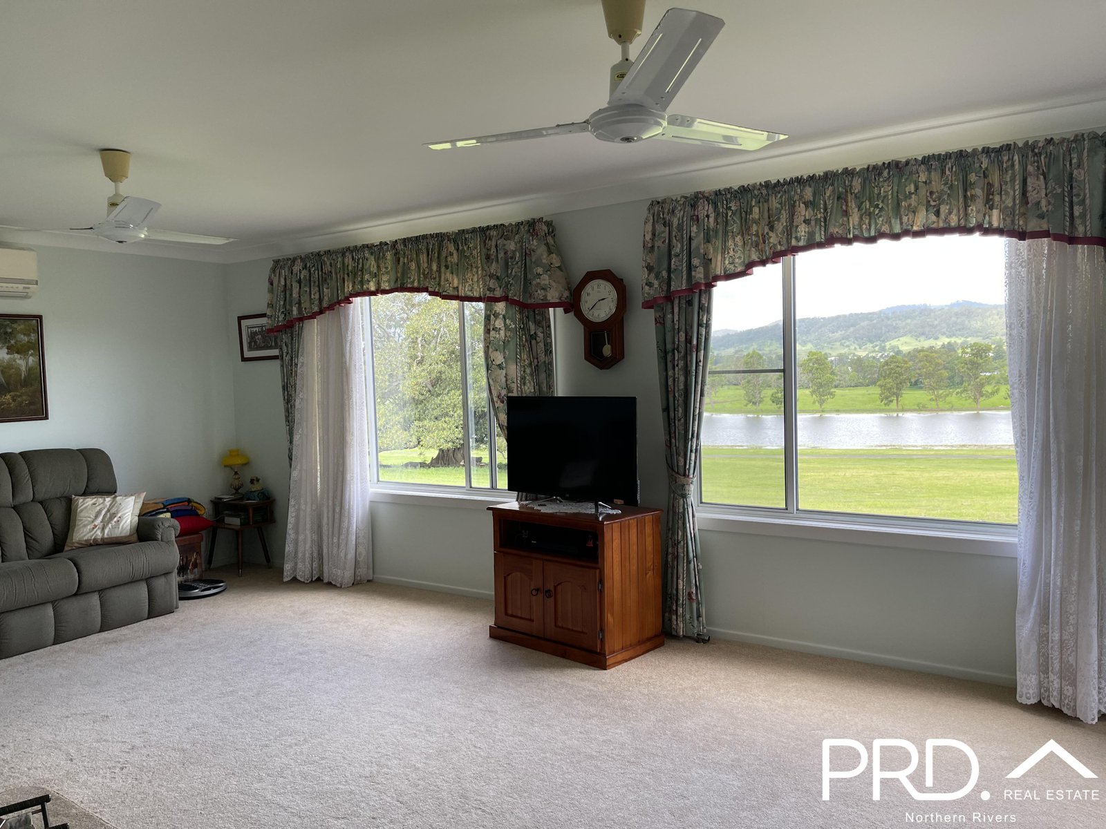 35 Marwick Street GENEVA 11