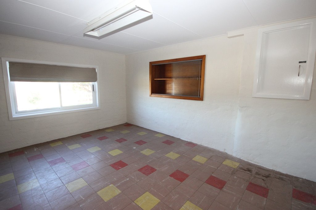 35 Marx Avenue BEVERLEY PARK 9