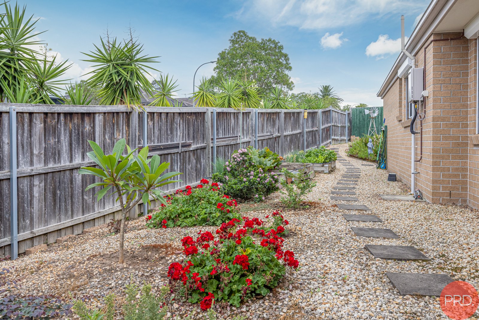 35 Mckeachie Drive ABERGLASSLYN 17