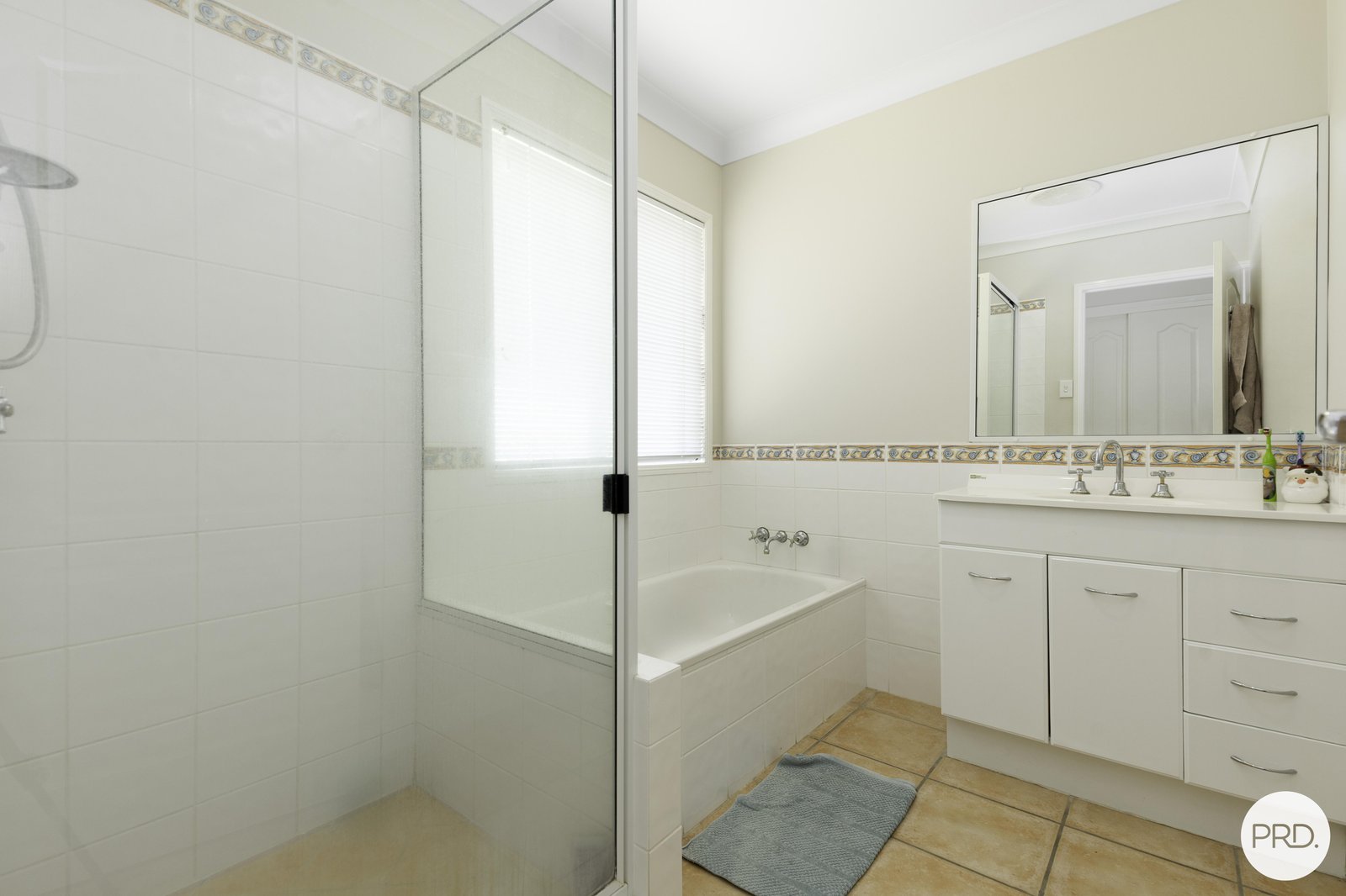 35 Mclaughlin Drive EIMEO 12