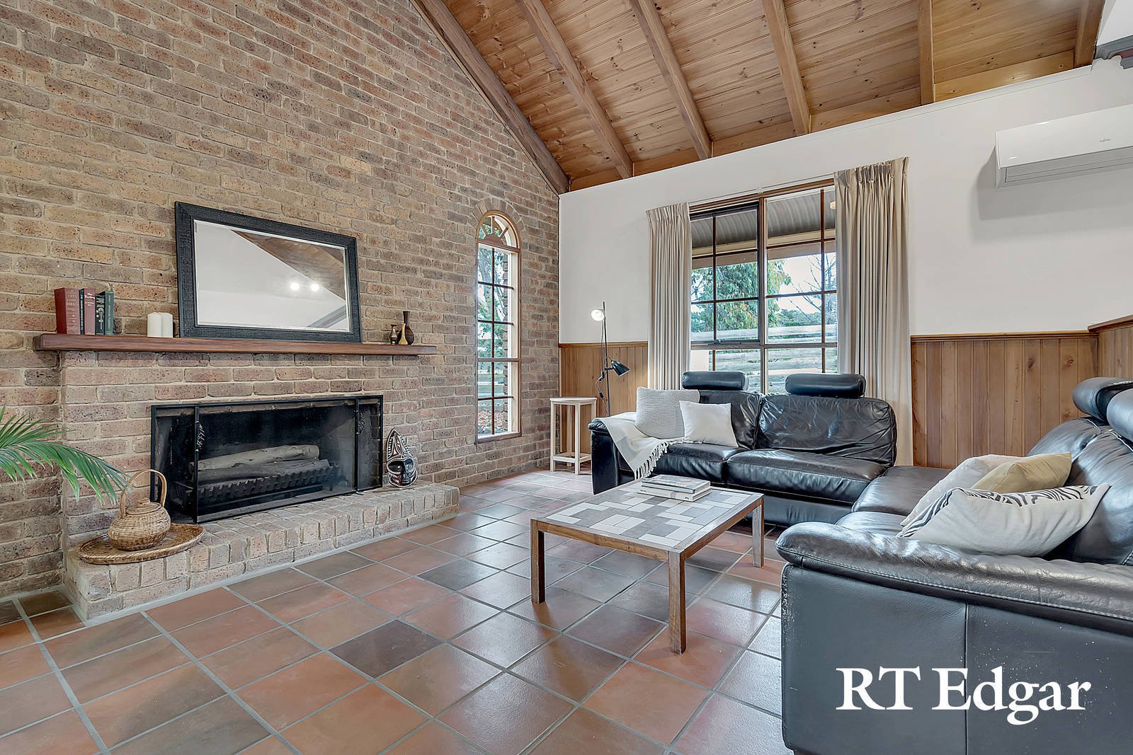 Real Estate and Property in 35 Melvins Road, Riddells Creek, VIC