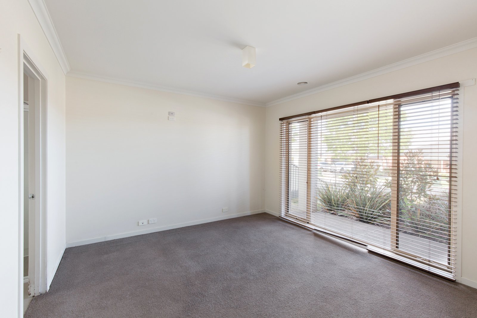 Gallery: 35 Merino Drive