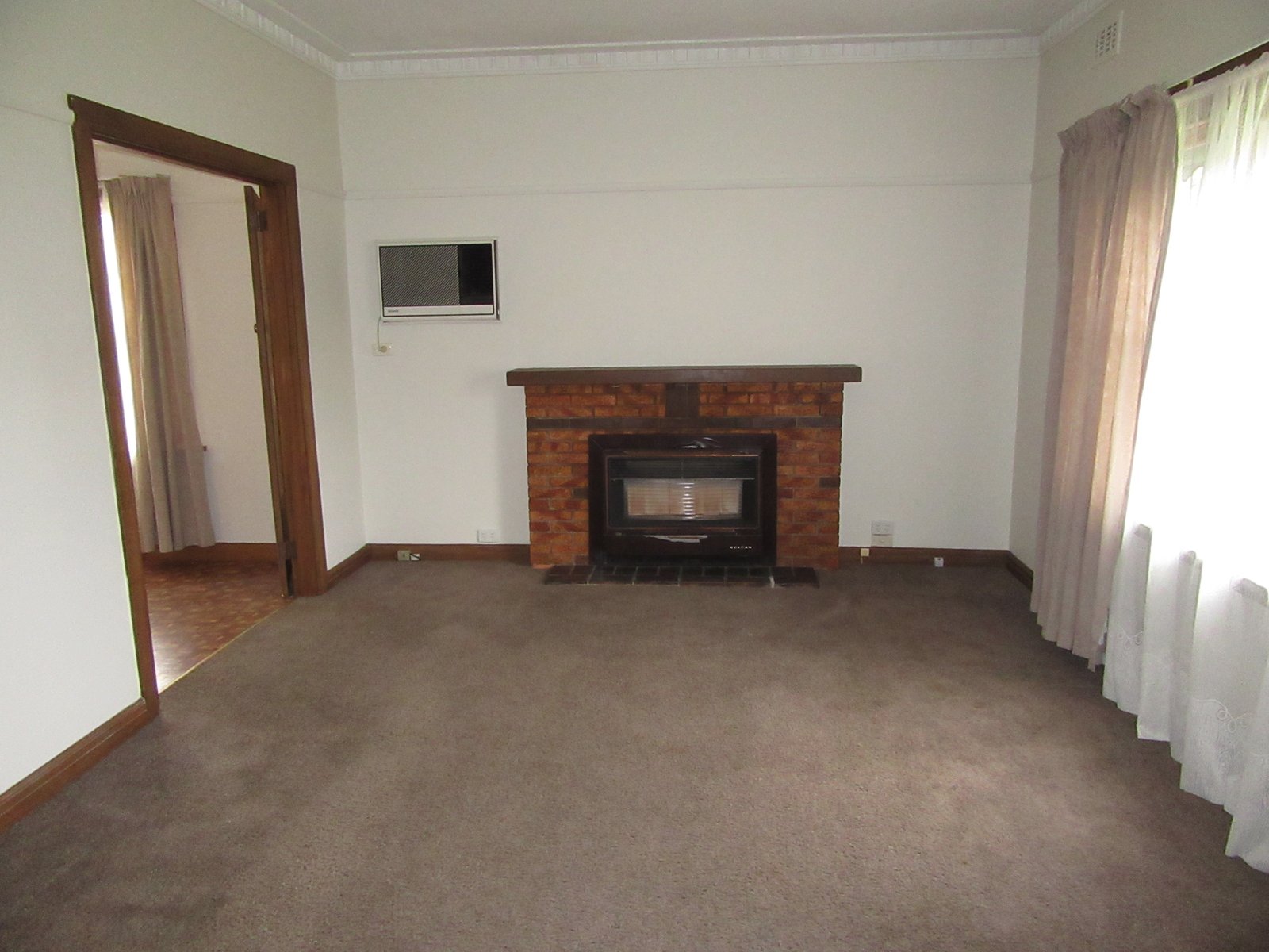 Gallery: 35 Middleton Street