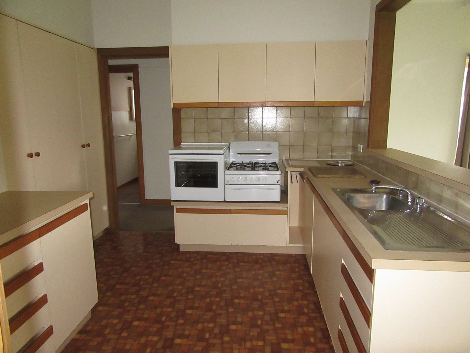 Gallery: 35 Middleton Street