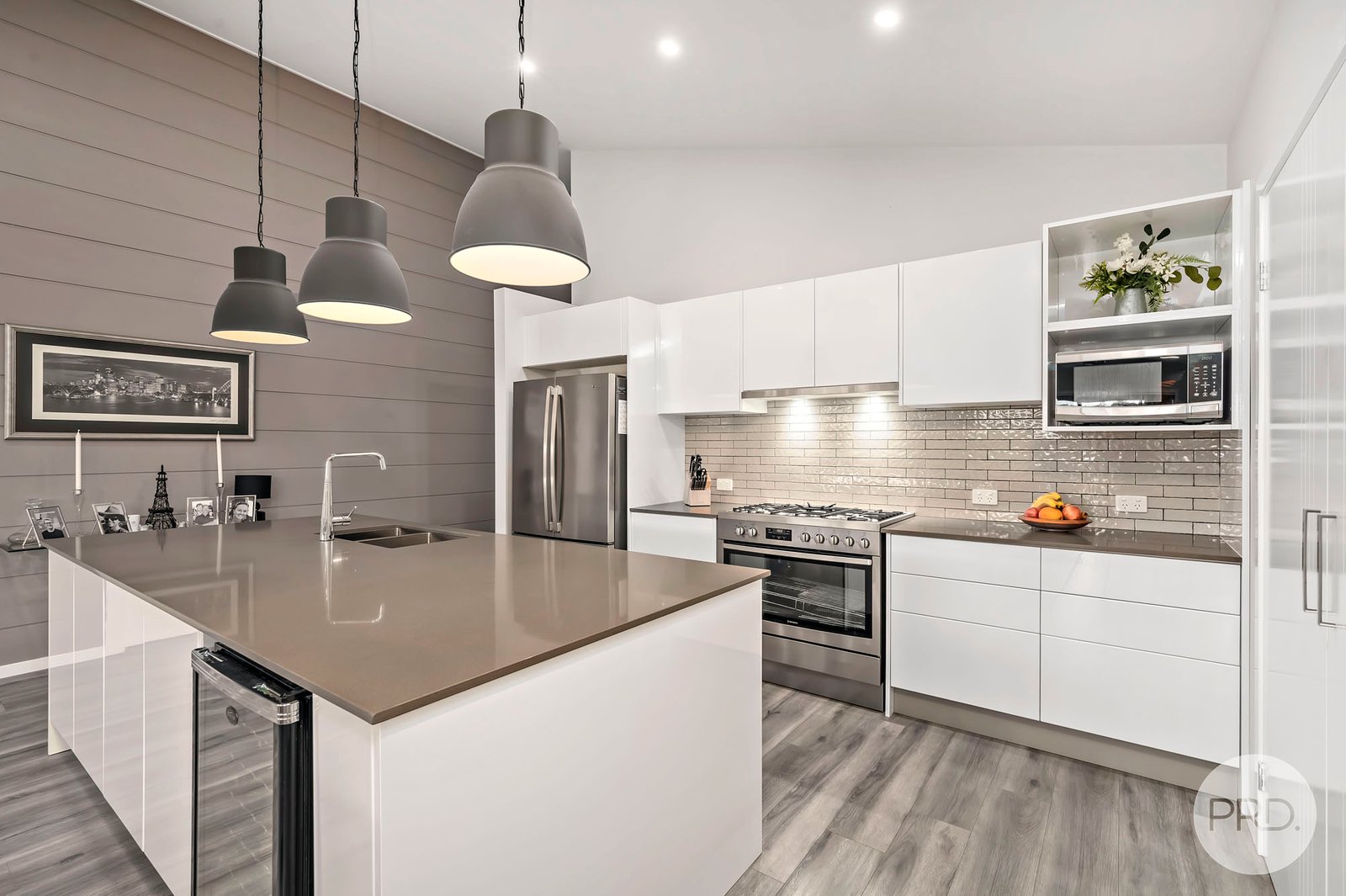 35 Morna Point Road ANNA BAY 2