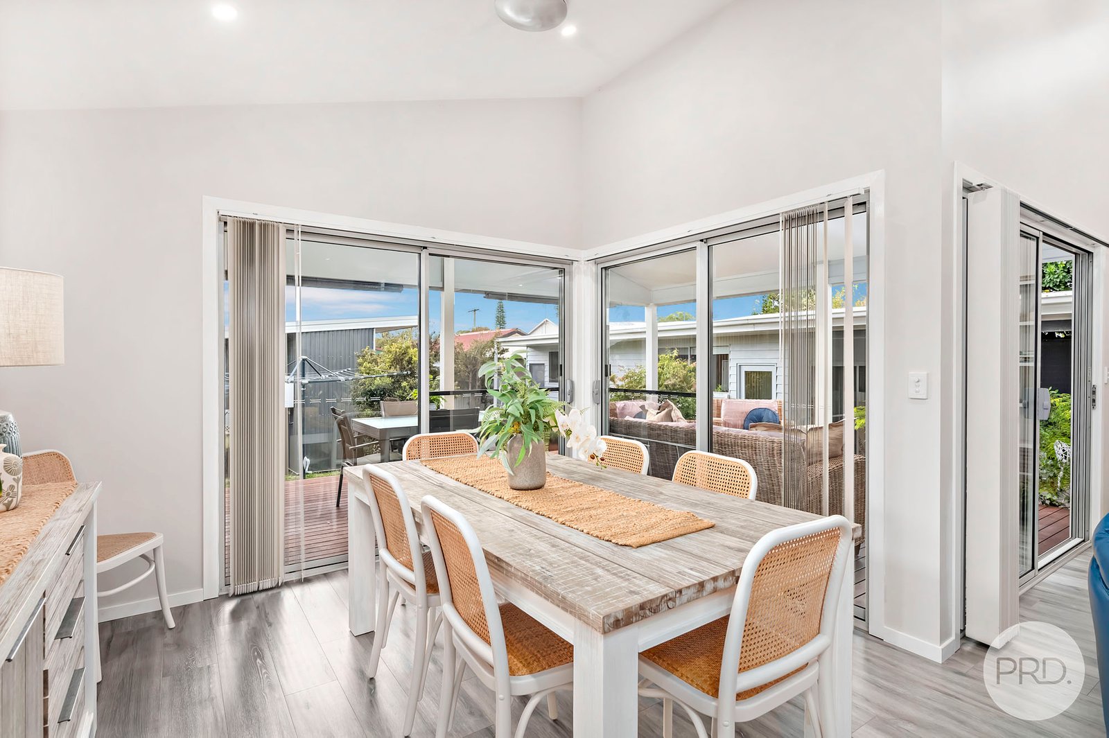 35 Morna Point Road ANNA BAY 6