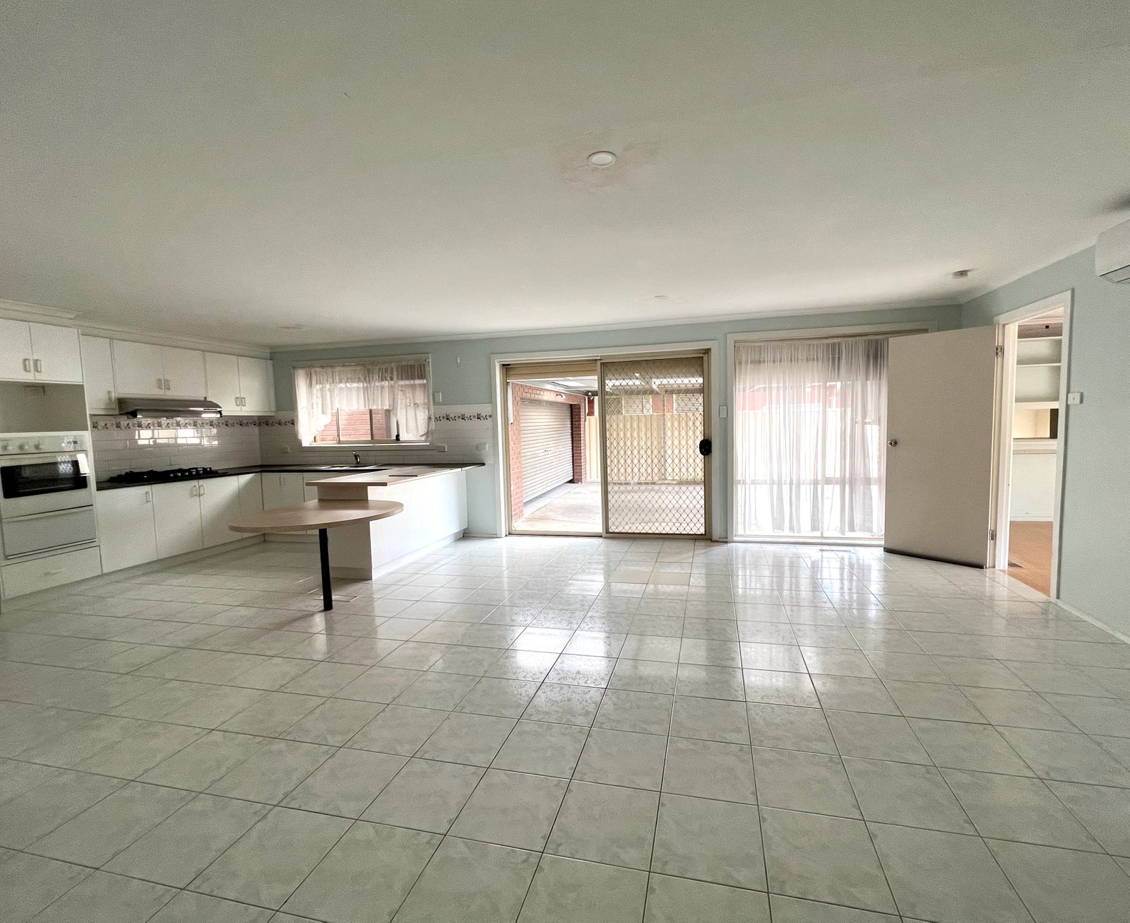 Gallery: 35 Nettelbeck Road