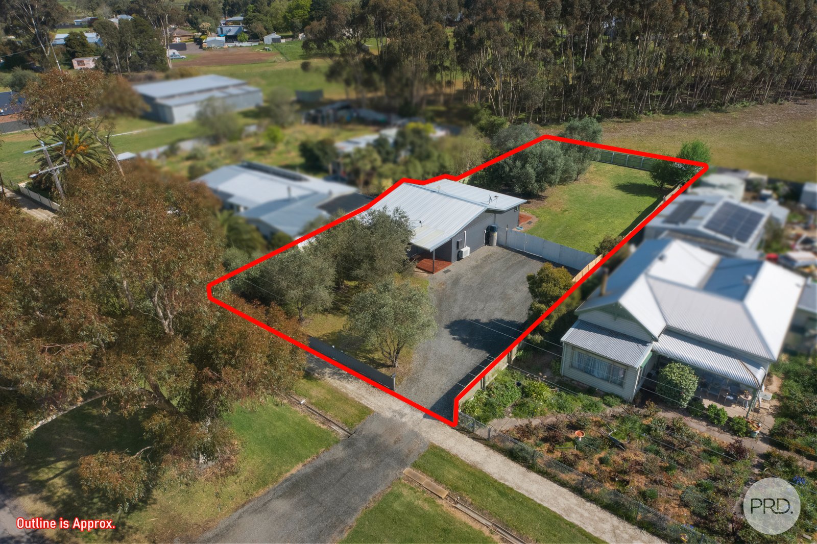 35 New Station Street CRESSY 12