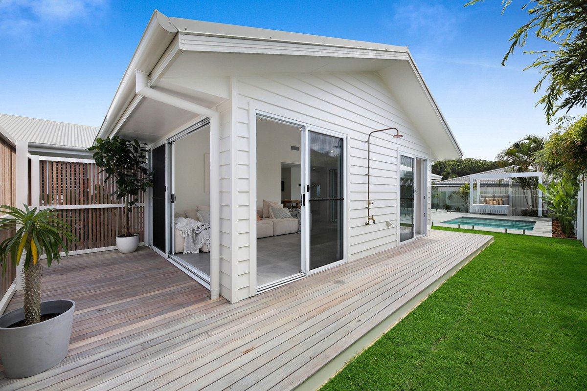 35 Nuthatch Street Burleigh Waters 9