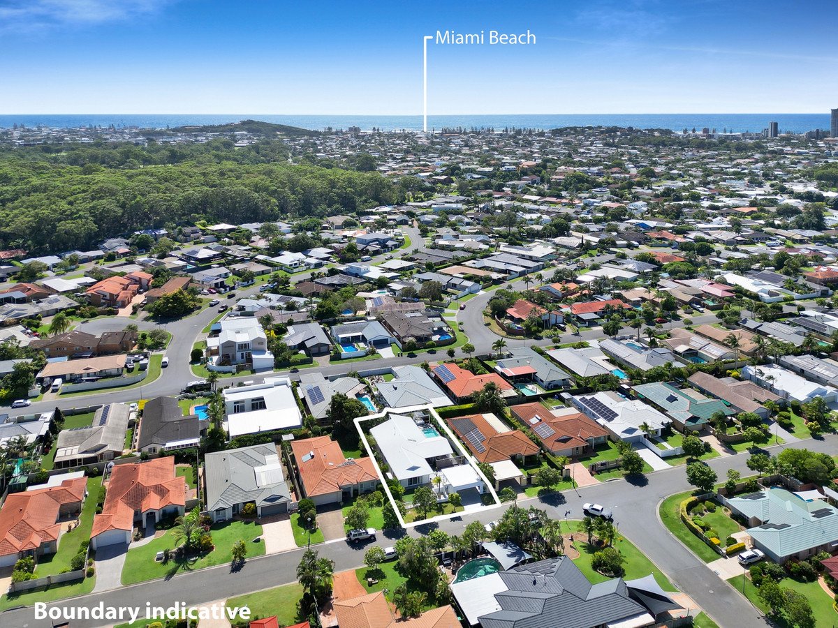 35 Nuthatch Street Burleigh Waters 31