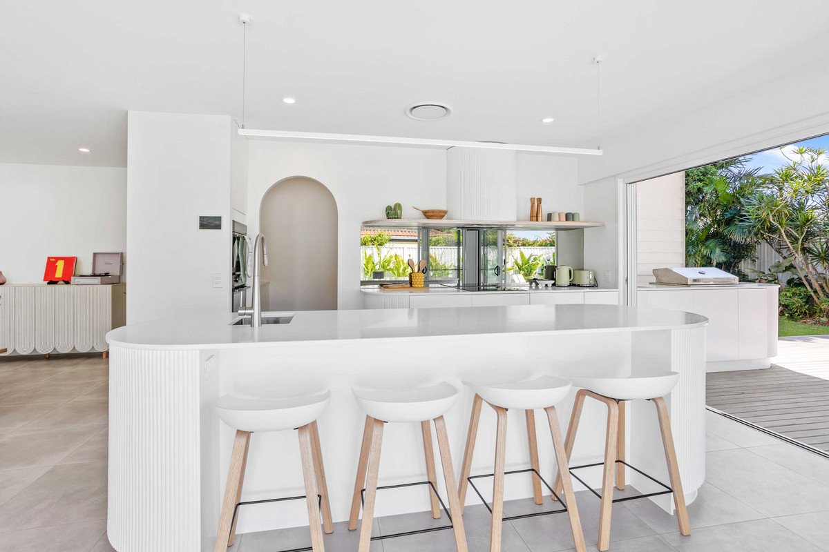 35 Nuthatch Street Burleigh Waters 1