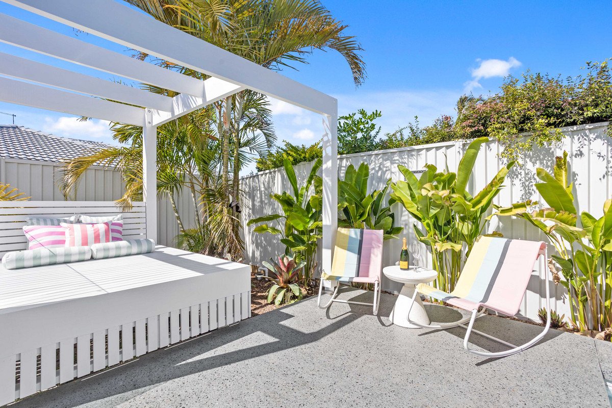 35 Nuthatch Street Burleigh Waters 9