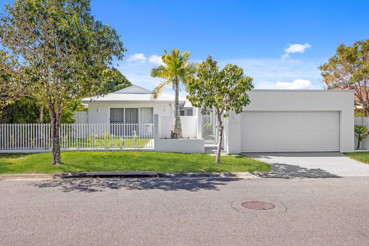 35 Nuthatch Street Burleigh Waters 28