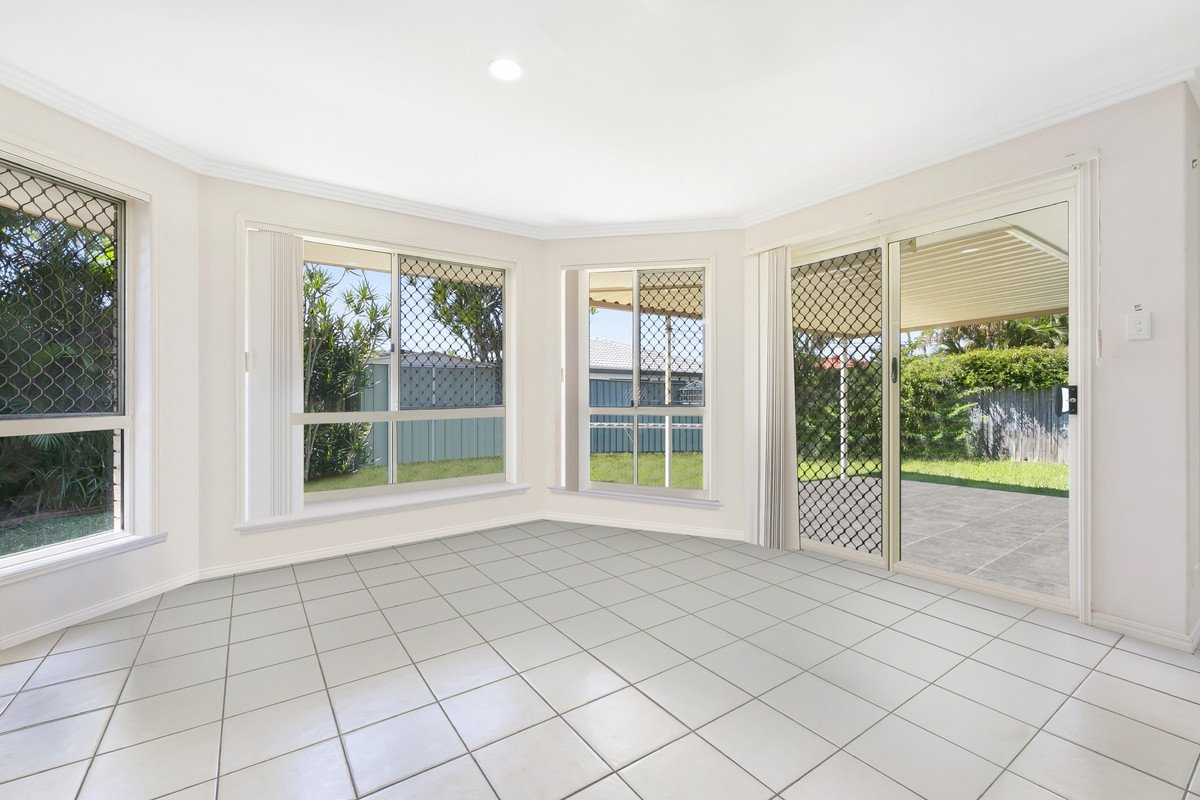 35 Nuthatch Street Burleigh Waters 5